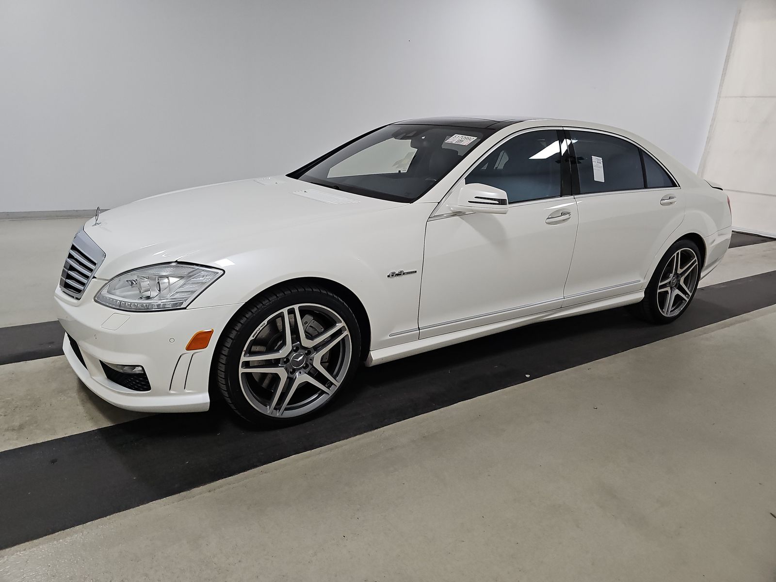 2010 Mercedes-Benz S-Class S63 AMG RWD