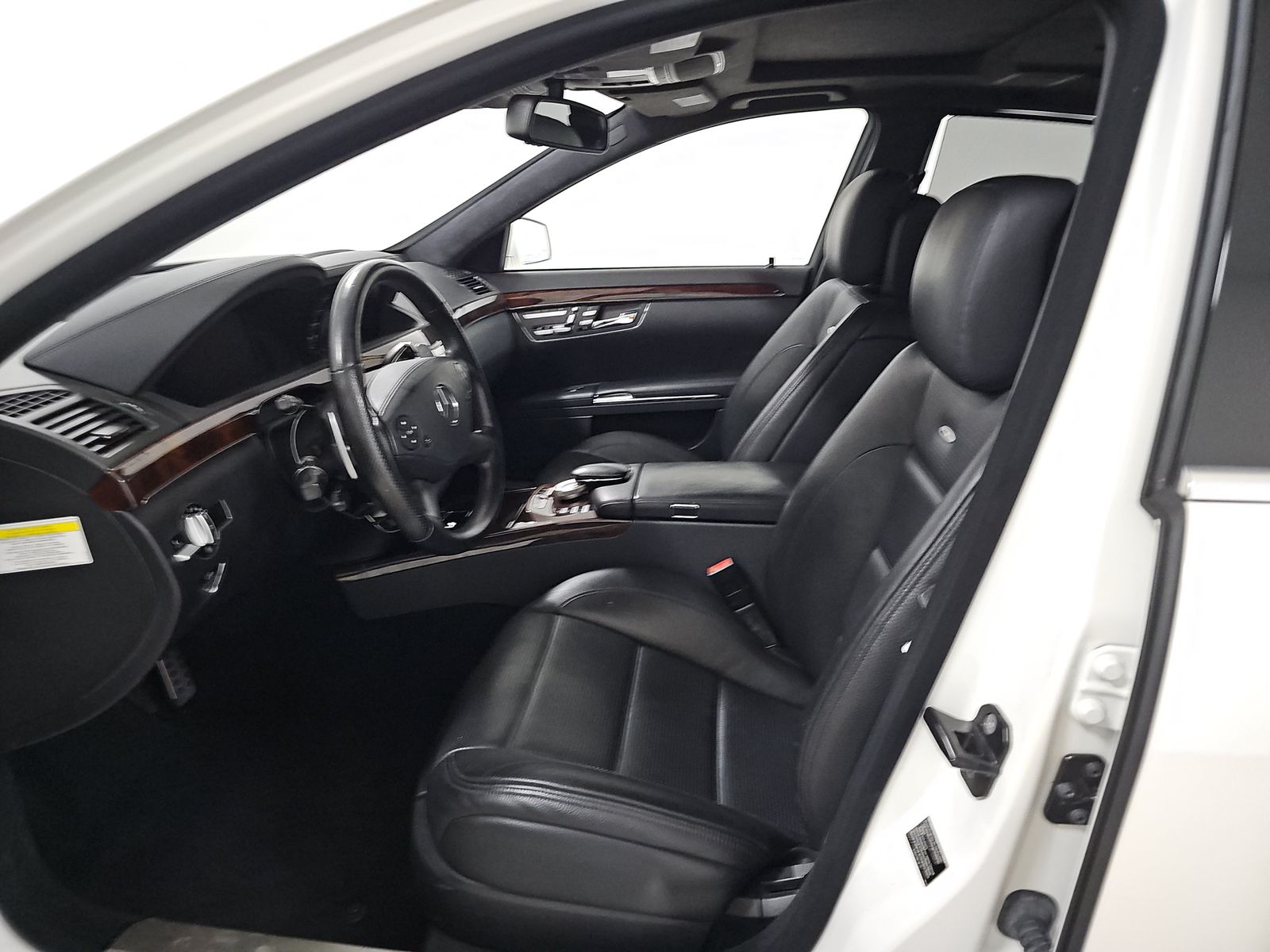 2010 Mercedes-Benz S-Class S63 AMG RWD