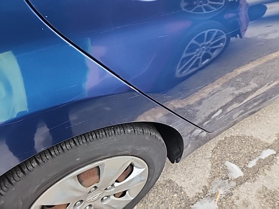 2016 Hyundai Elantra SE FWD