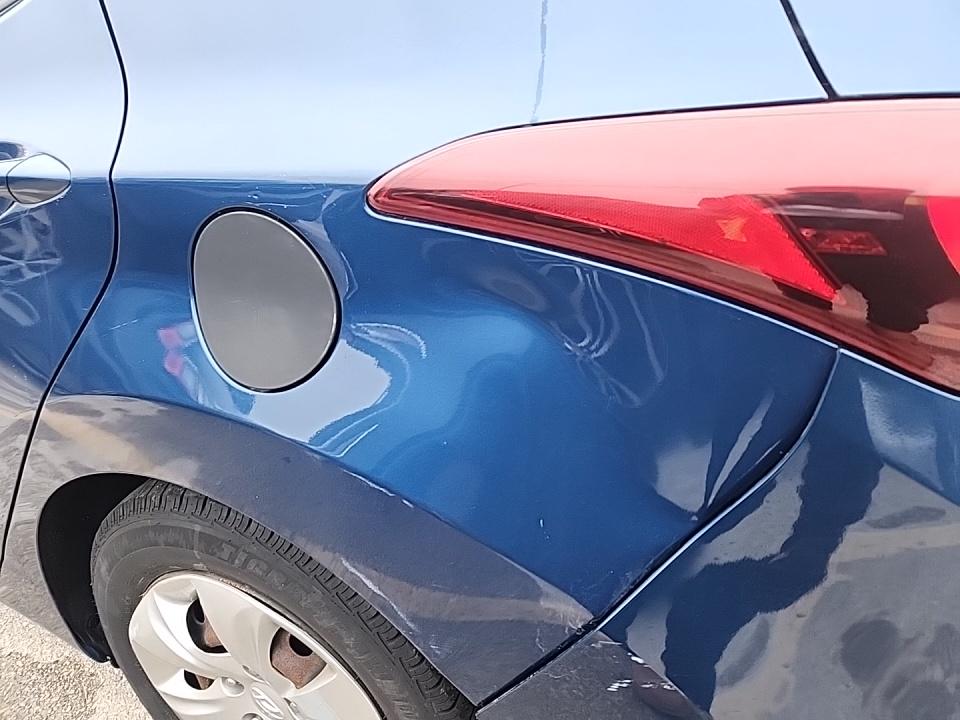 2016 Hyundai Elantra SE FWD