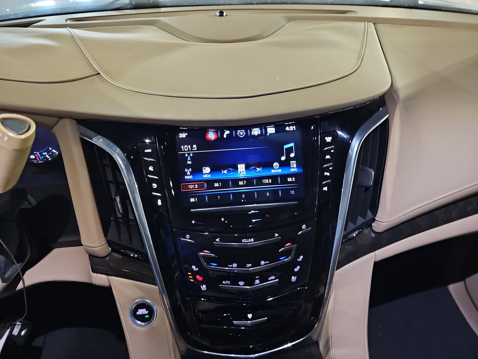 2018 Cadillac Escalade PLATINUM RWD