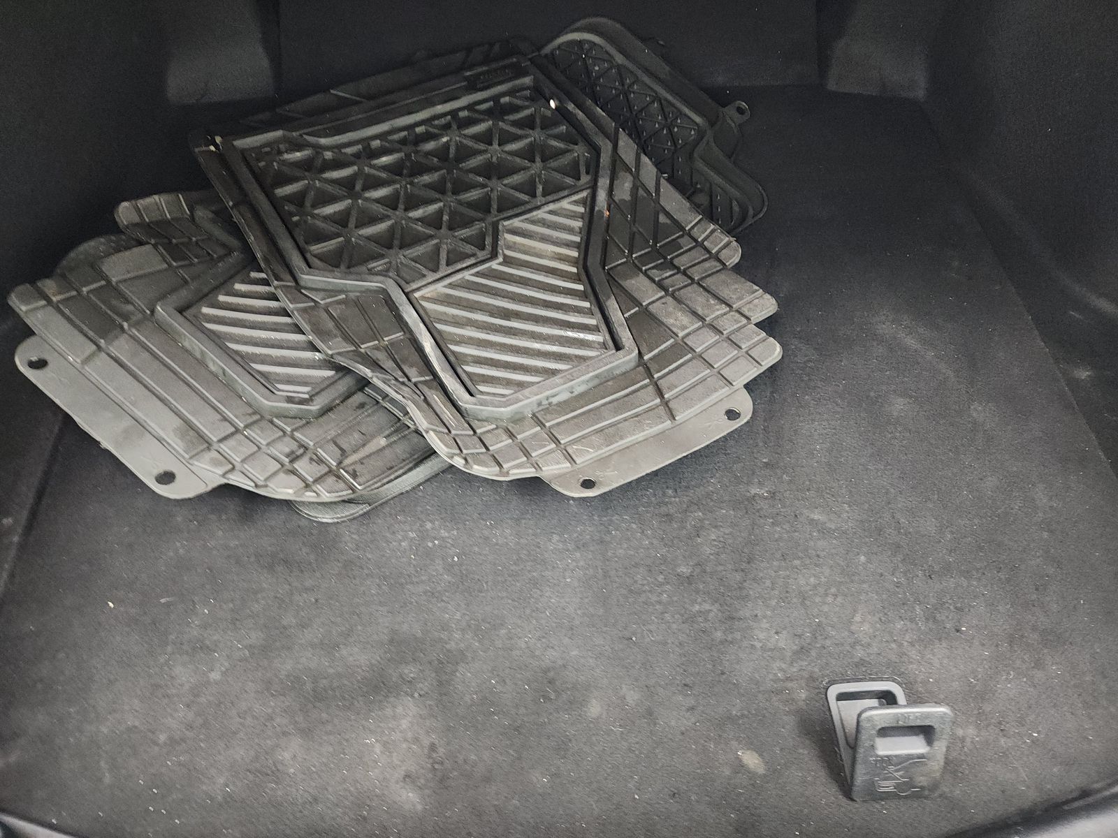 2020 Toyota Camry LE FWD