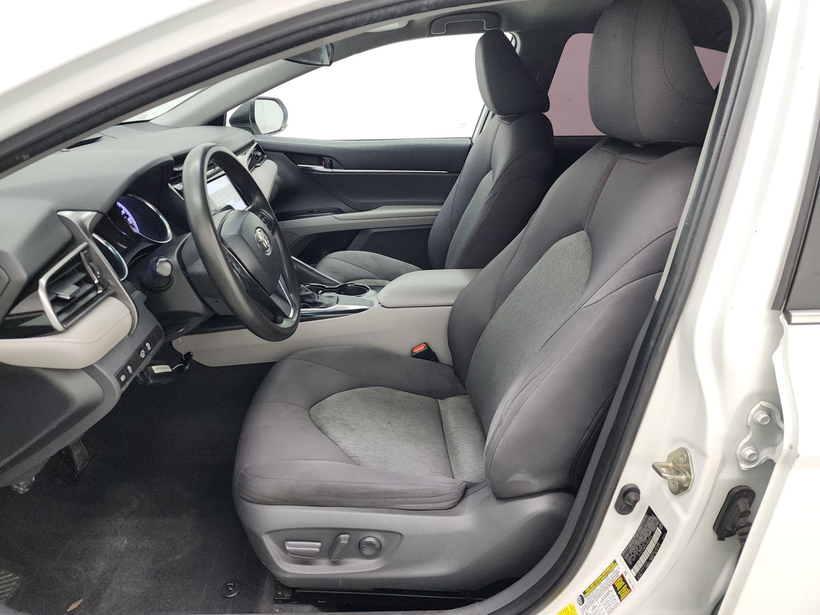 2020 Toyota Camry LE FWD