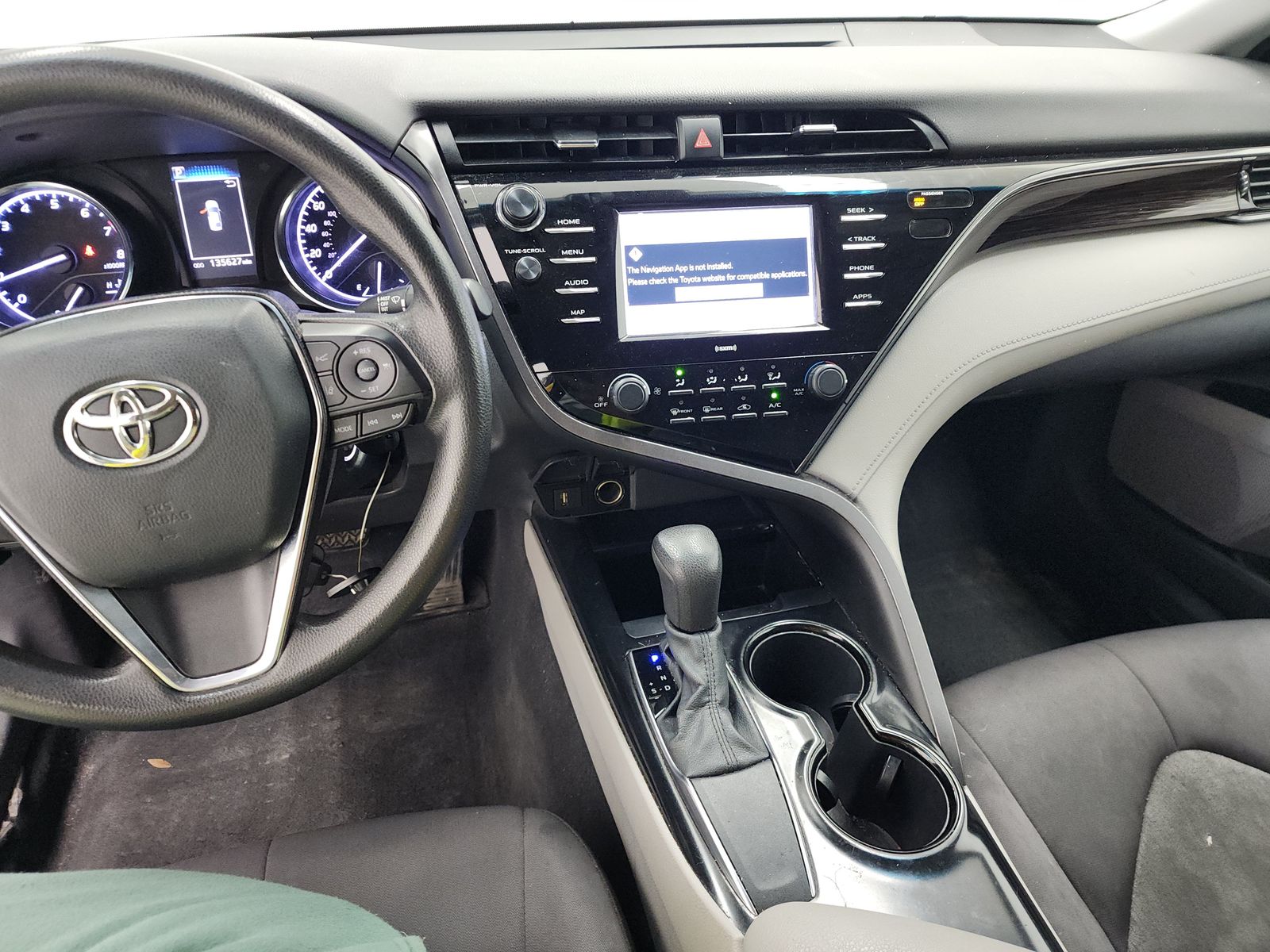 2020 Toyota Camry LE FWD