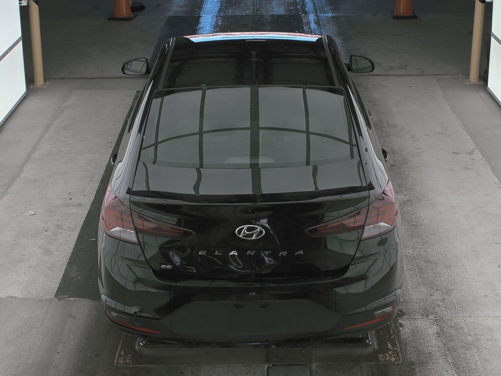 2020 Hyundai Elantra SE FWD