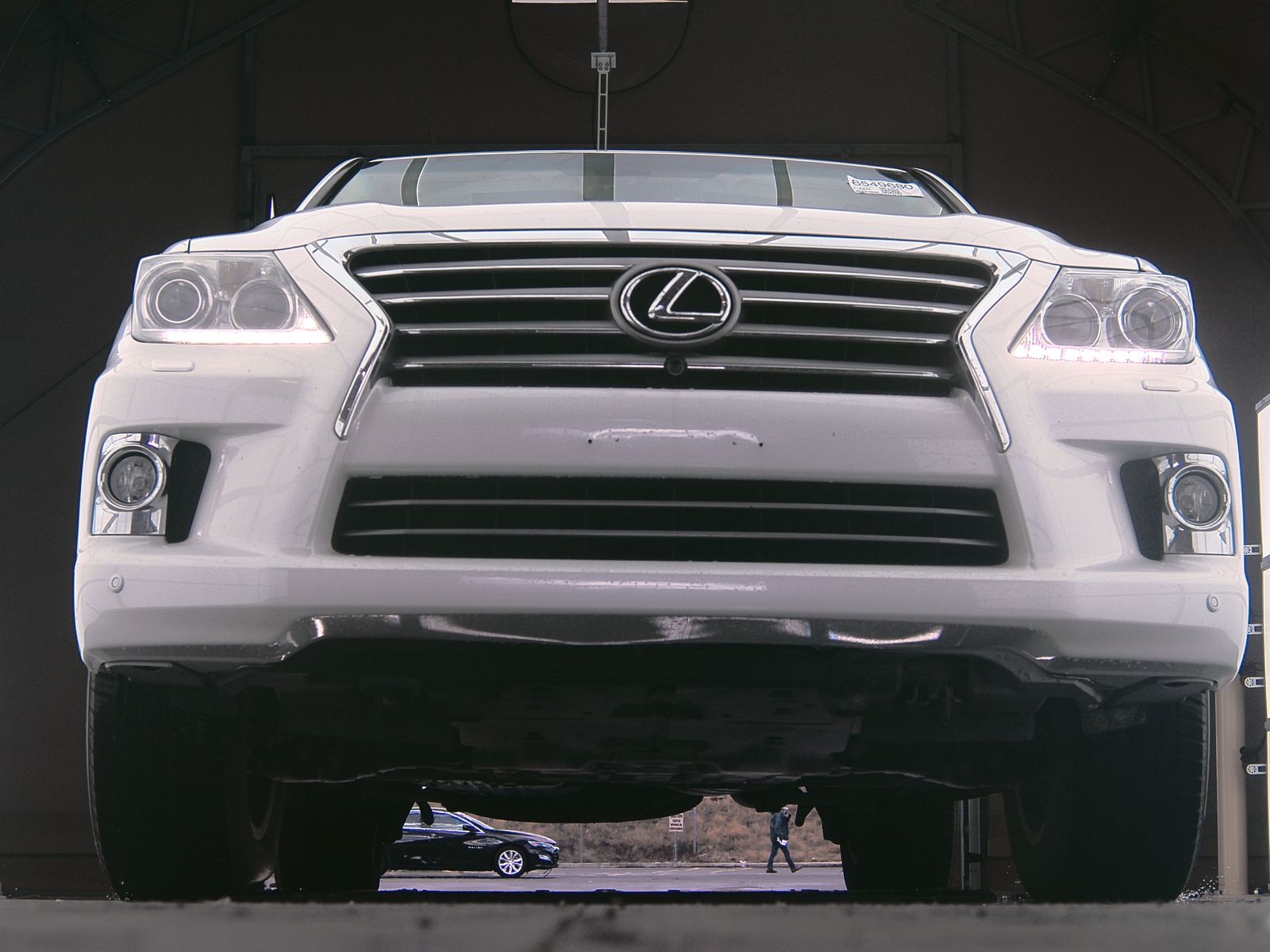 2013 Lexus LX  AWD