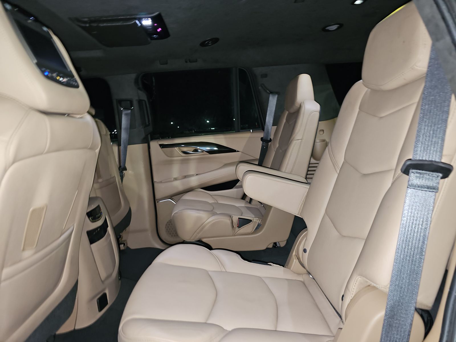 2018 Cadillac Escalade PLATINUM RWD