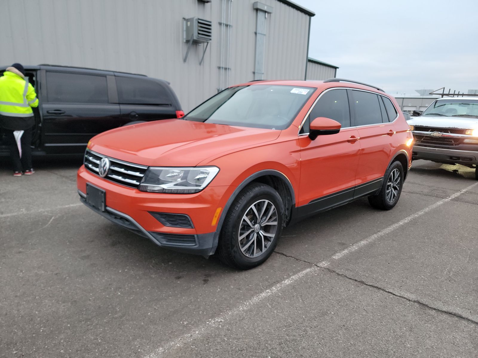 2019 Volkswagen Tiguan SE FWD - купить Авто из сша Volkswagen в Киеве и  Украине, 2019 Volkswagen Tiguan SE FWD из США - пригон авто из сша, цена в  компании Autofreedom