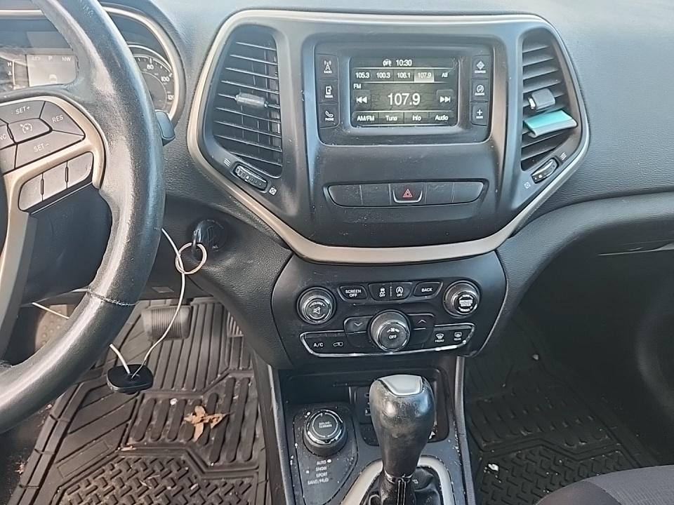 2015 Jeep Cherokee LATITUDE AWD