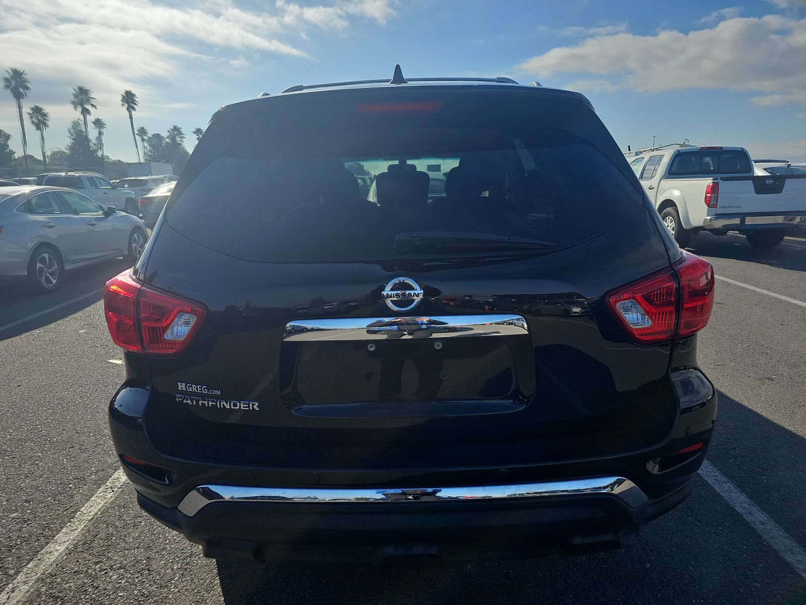 2019 Nissan Pathfinder S FWD