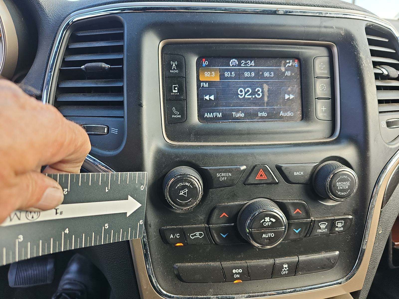2014 Jeep Grand Cherokee LAREDO RWD
