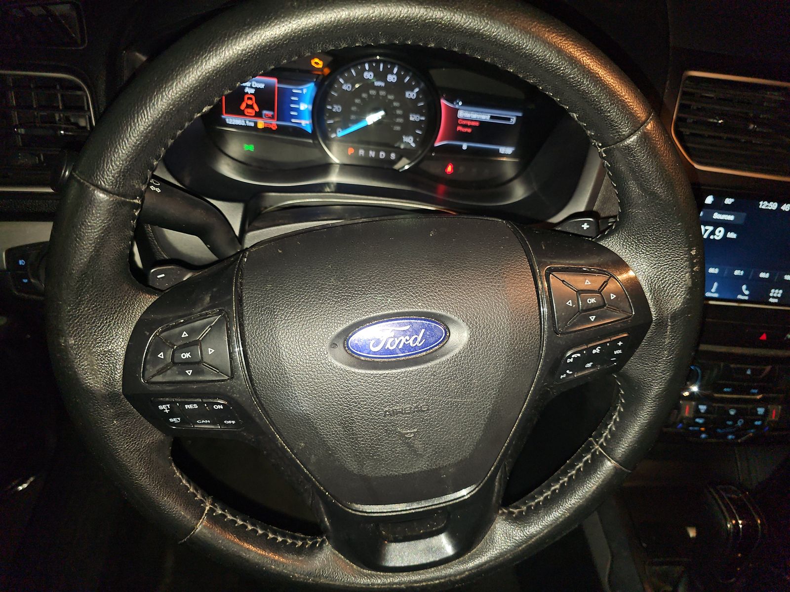 2017 Ford EXPLORER FWD V6 XLT FWD