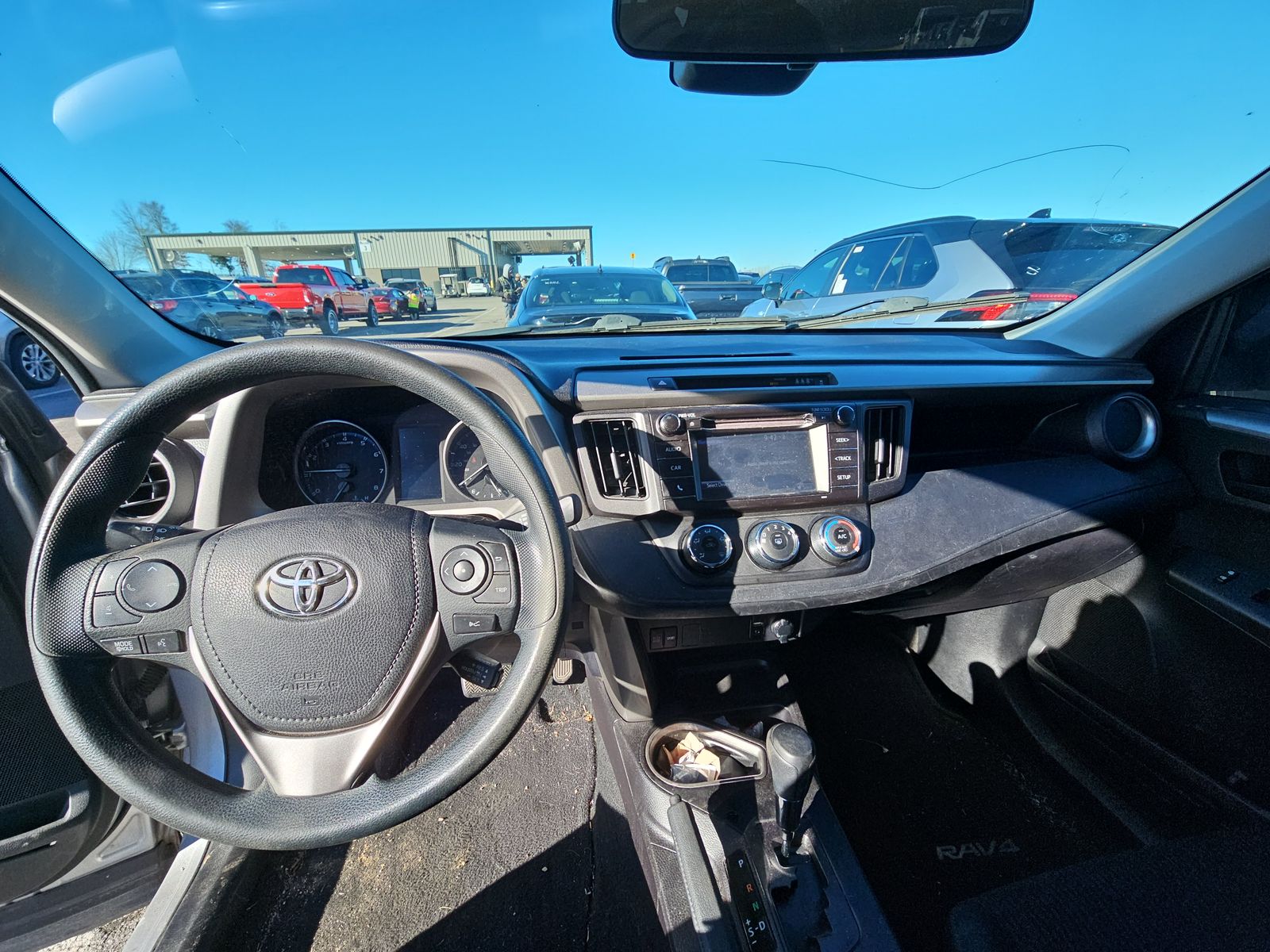 2017 Toyota RAV4 LE FWD