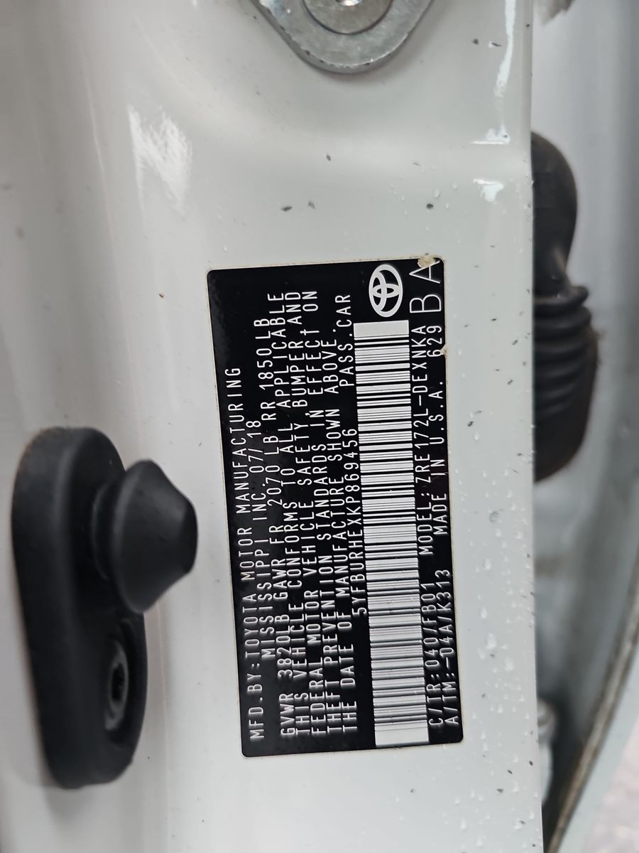 2019 Toyota Corolla LE FWD