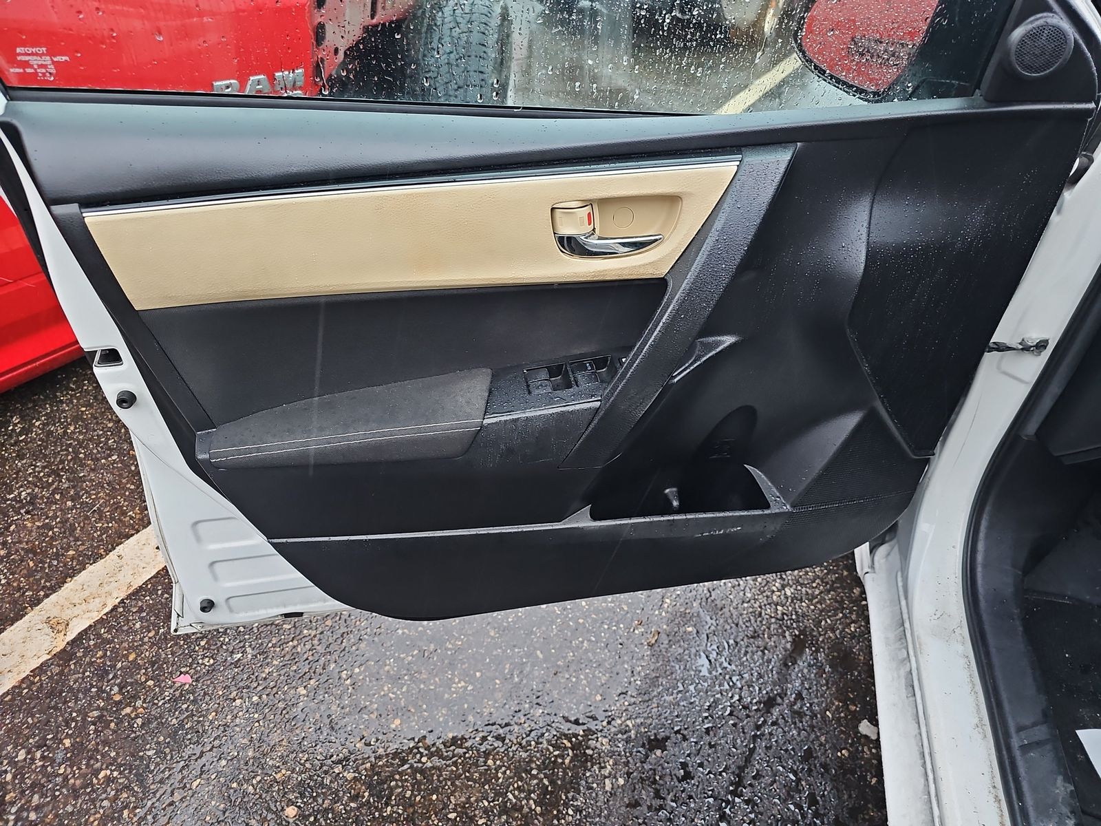 2019 Toyota Corolla LE FWD