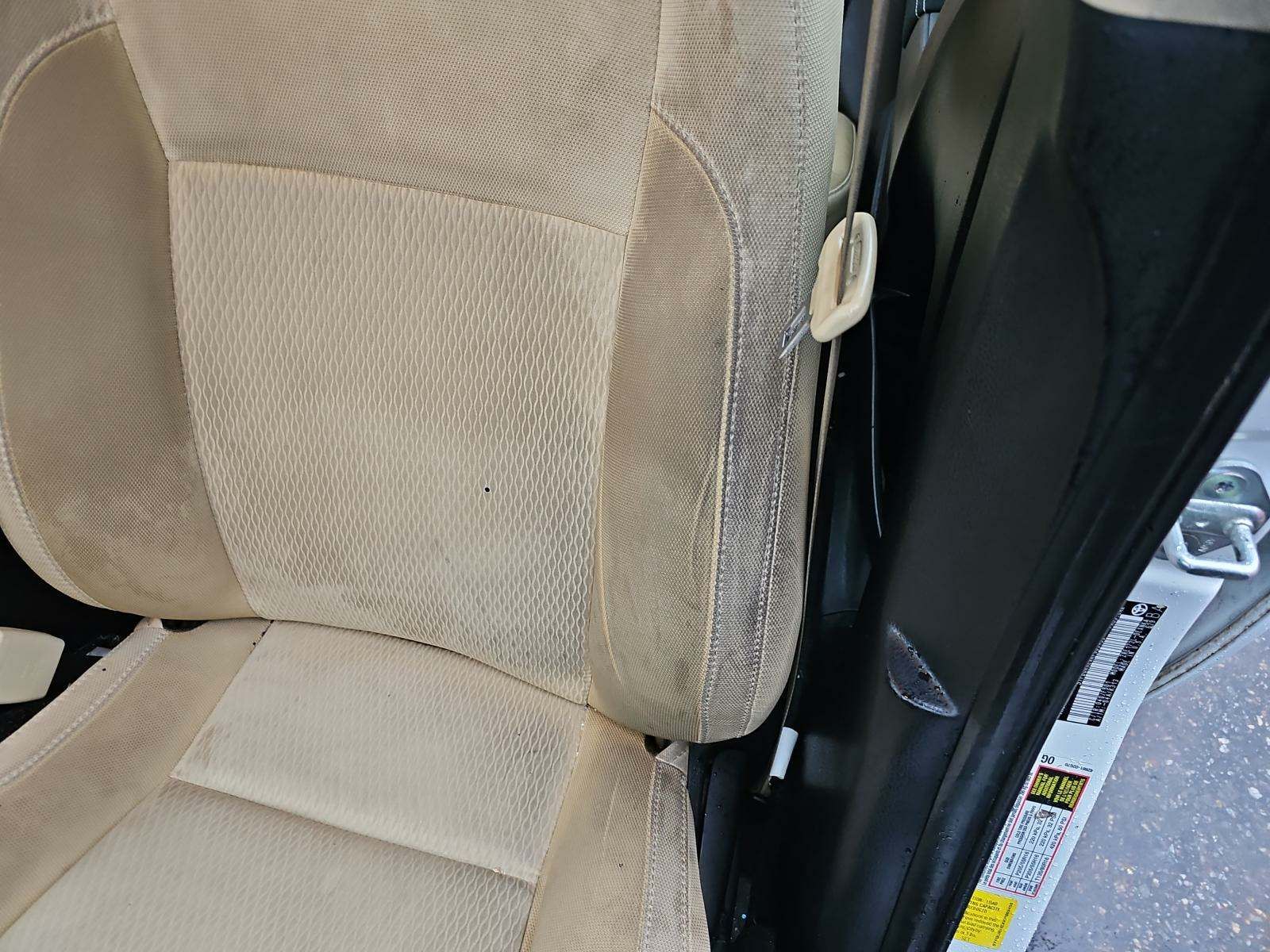 2019 Toyota Corolla LE FWD