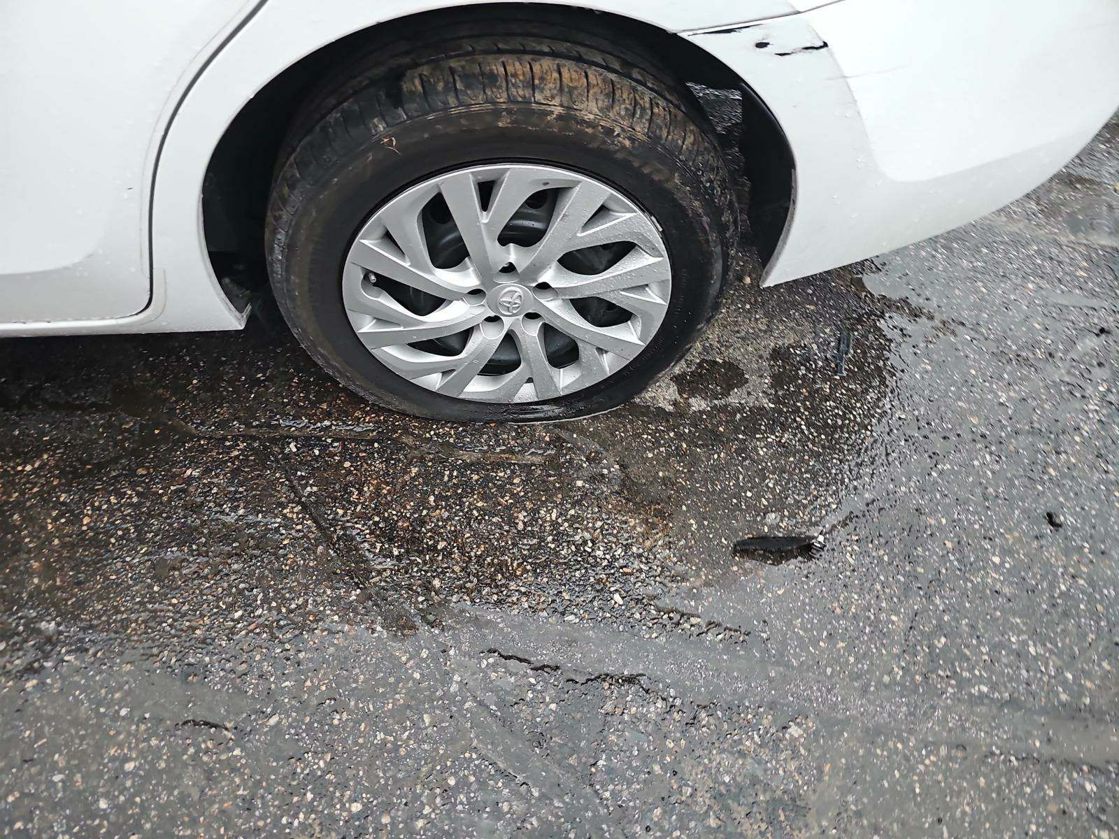 2019 Toyota Corolla LE FWD