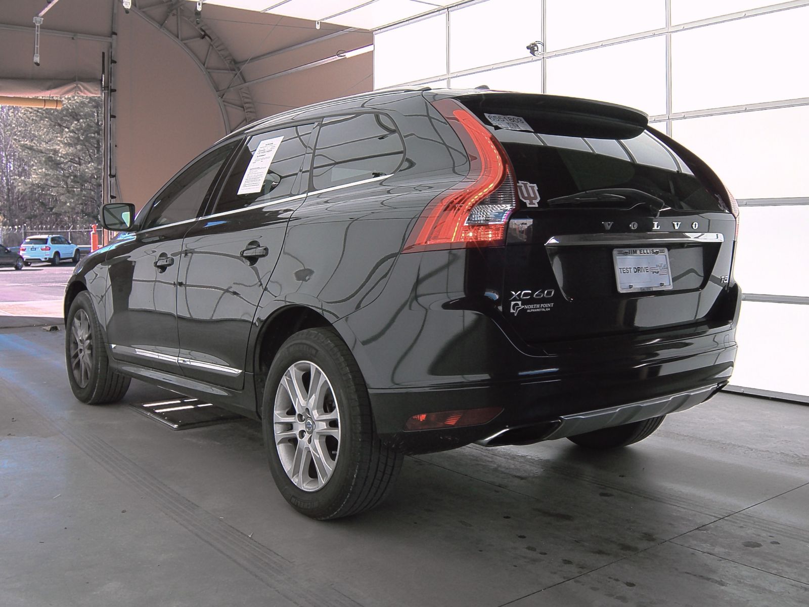 2015 Volvo XC60 T5-E PREMR FWD