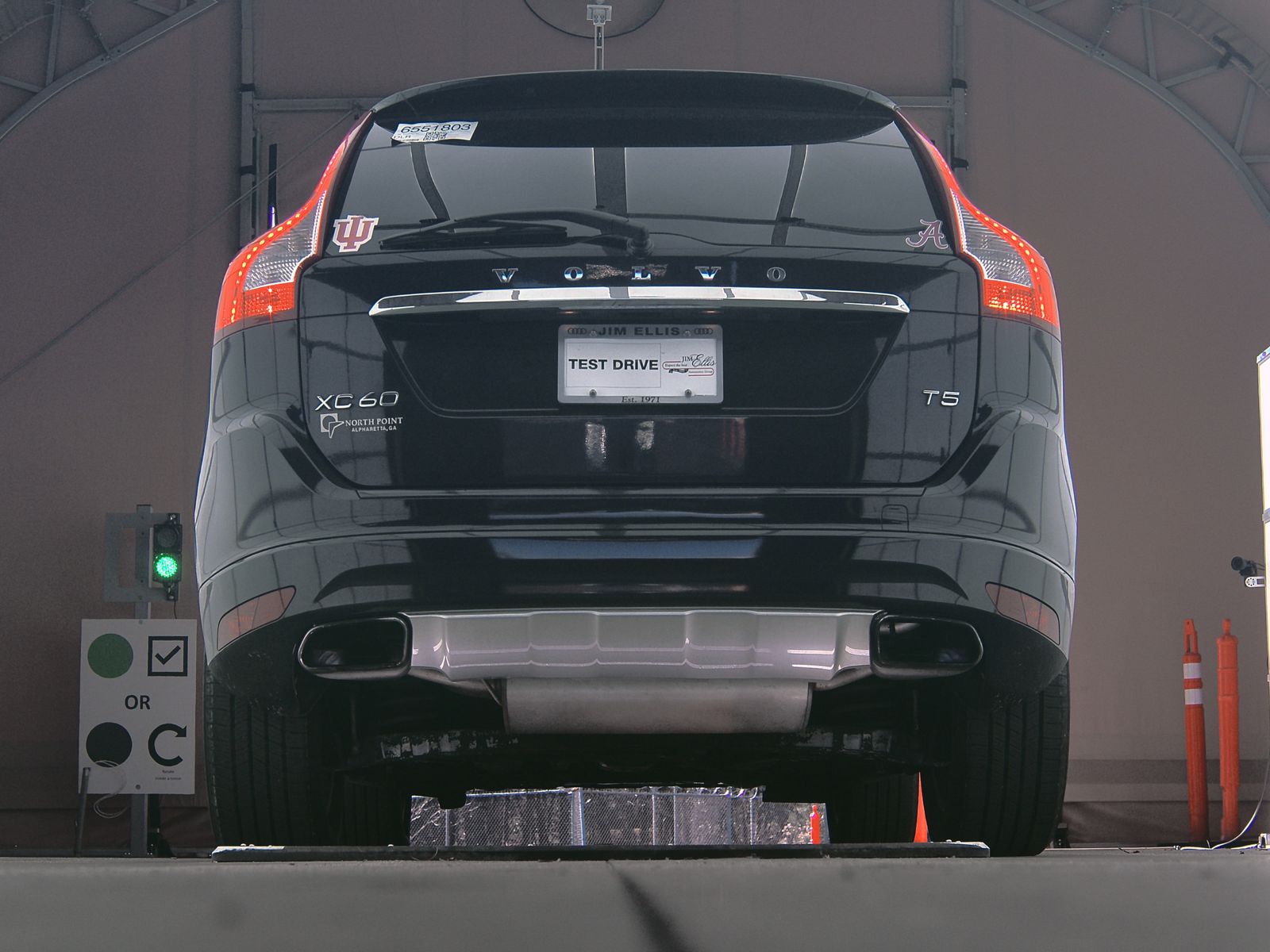 2015 Volvo XC60 T5-E PREMR FWD