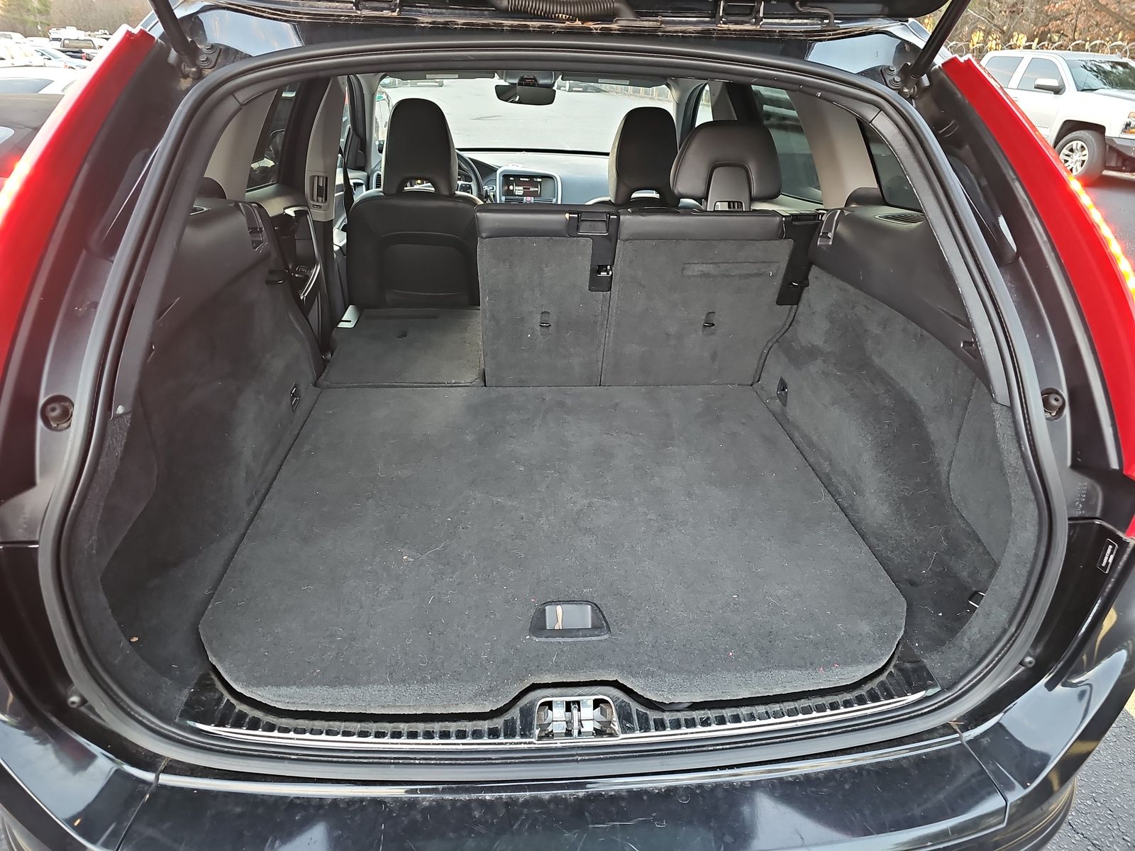 2015 Volvo XC60 T5-E PREMR FWD