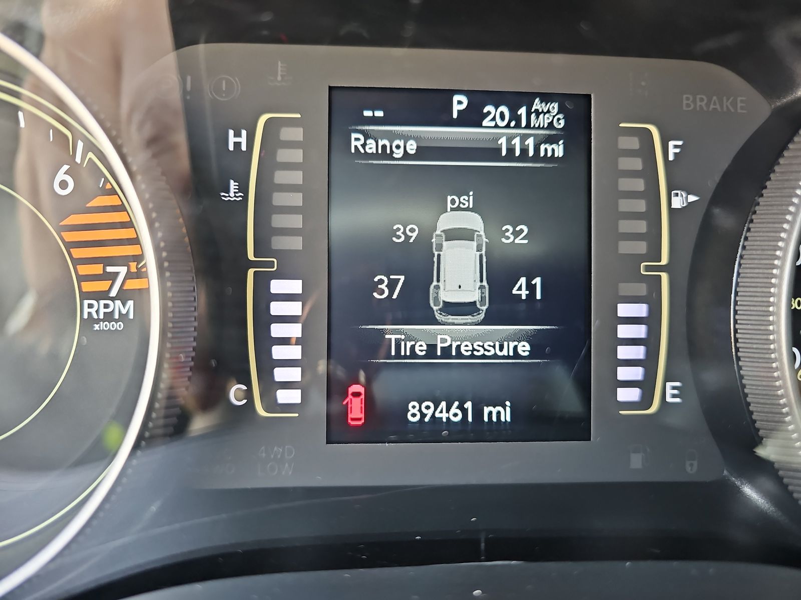 2020 Jeep Cherokee LATITUDE  FWD