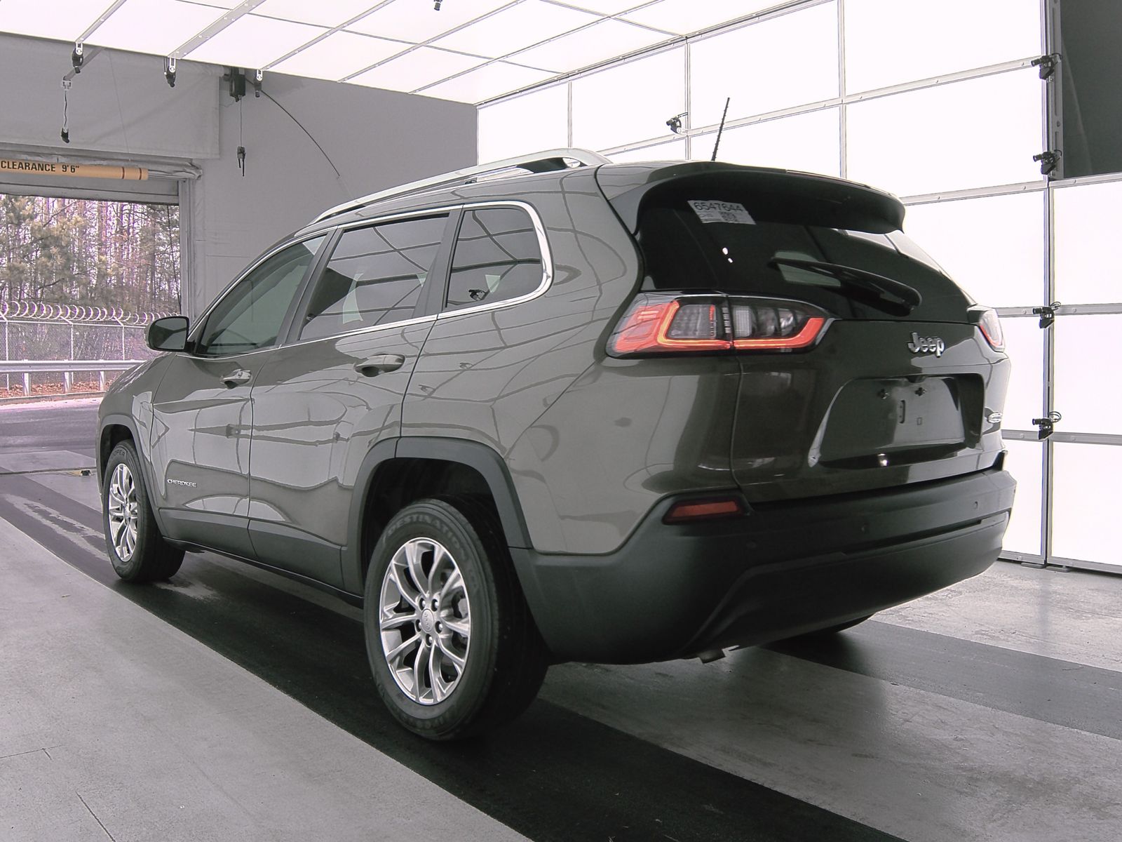 2020 Jeep Cherokee LATITUDE  FWD