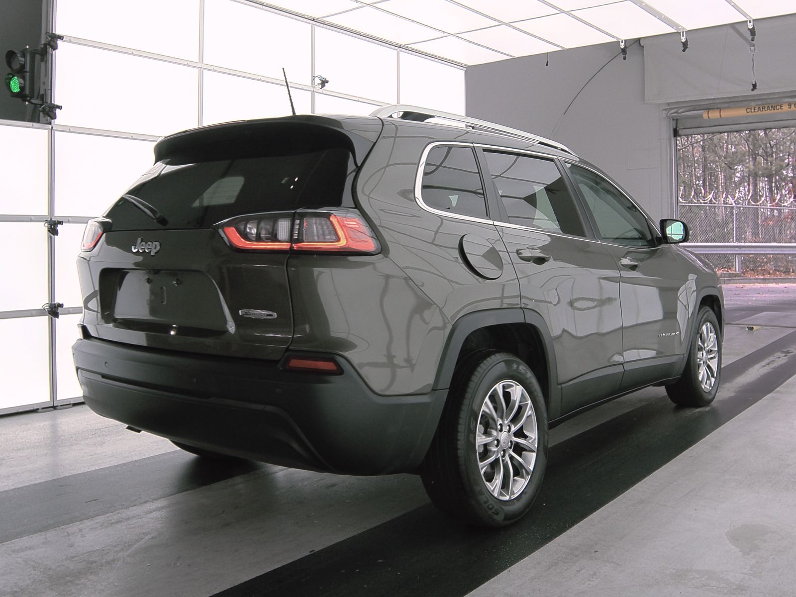 2020 Jeep Cherokee LATITUDE  FWD