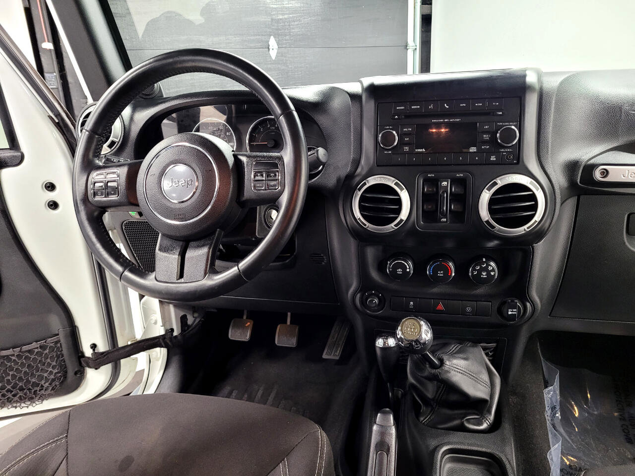 2014 Jeep Wrangler Unlimited Sahara AWD