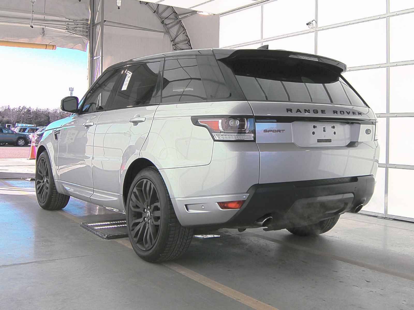 2017 Land Rover Range Rover Sport HSE DYNAM AWD