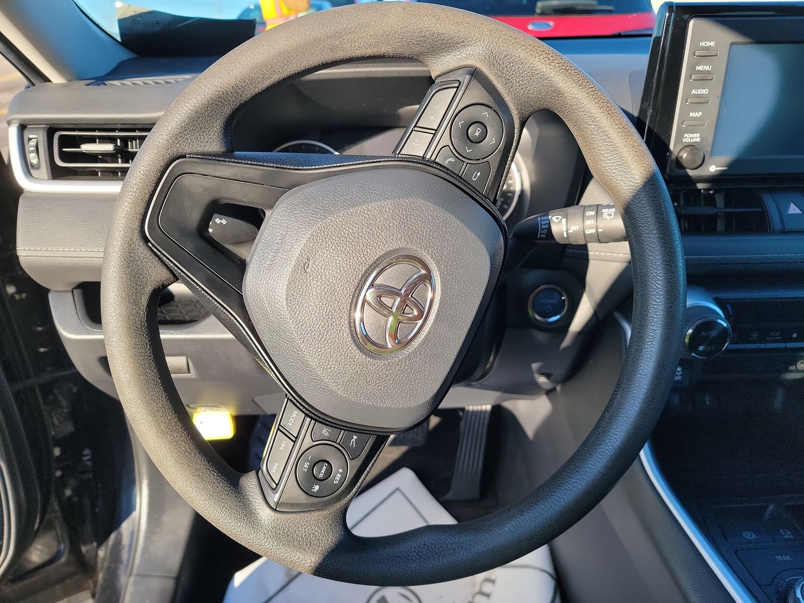 2020 Toyota RAV4 HYBRID XLE AWD