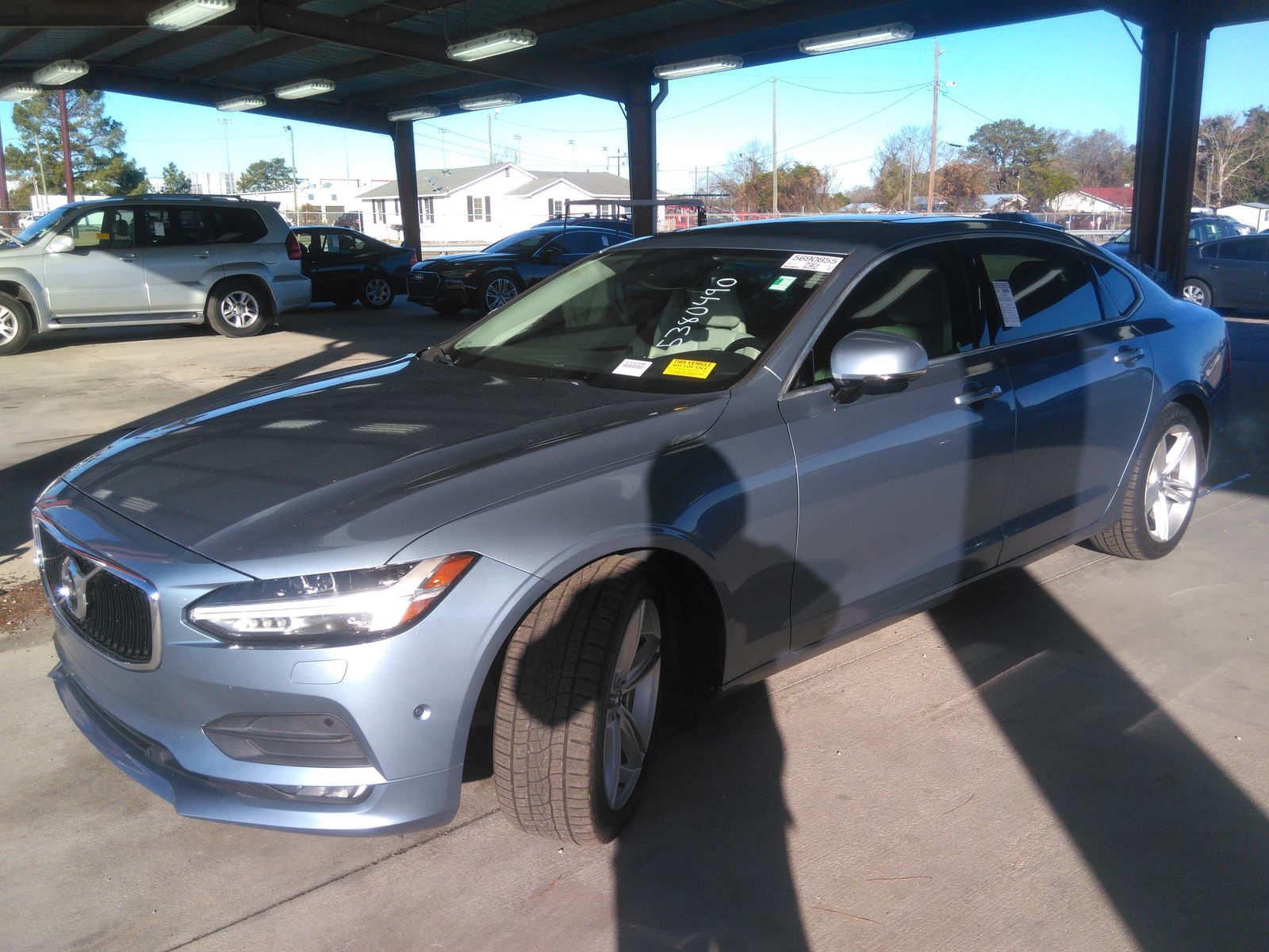 2018 Volvo S90 MOMENTUM FWD