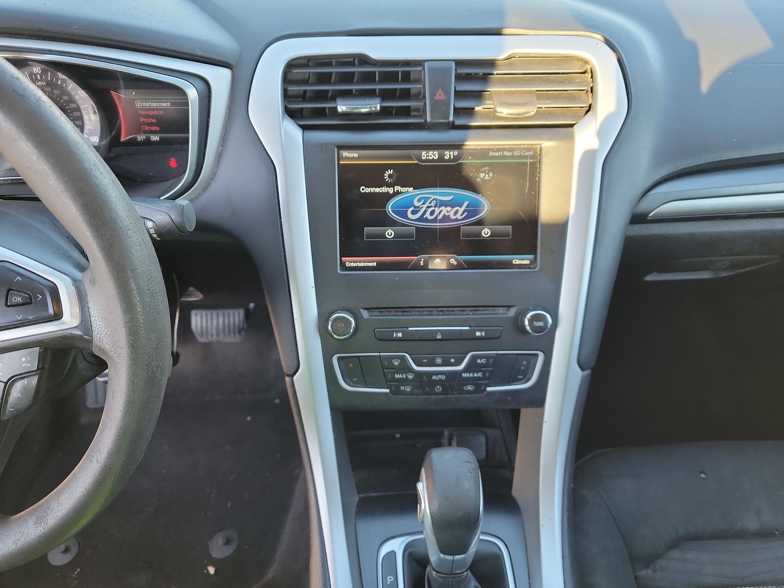 2016 Ford Fusion SE FWD