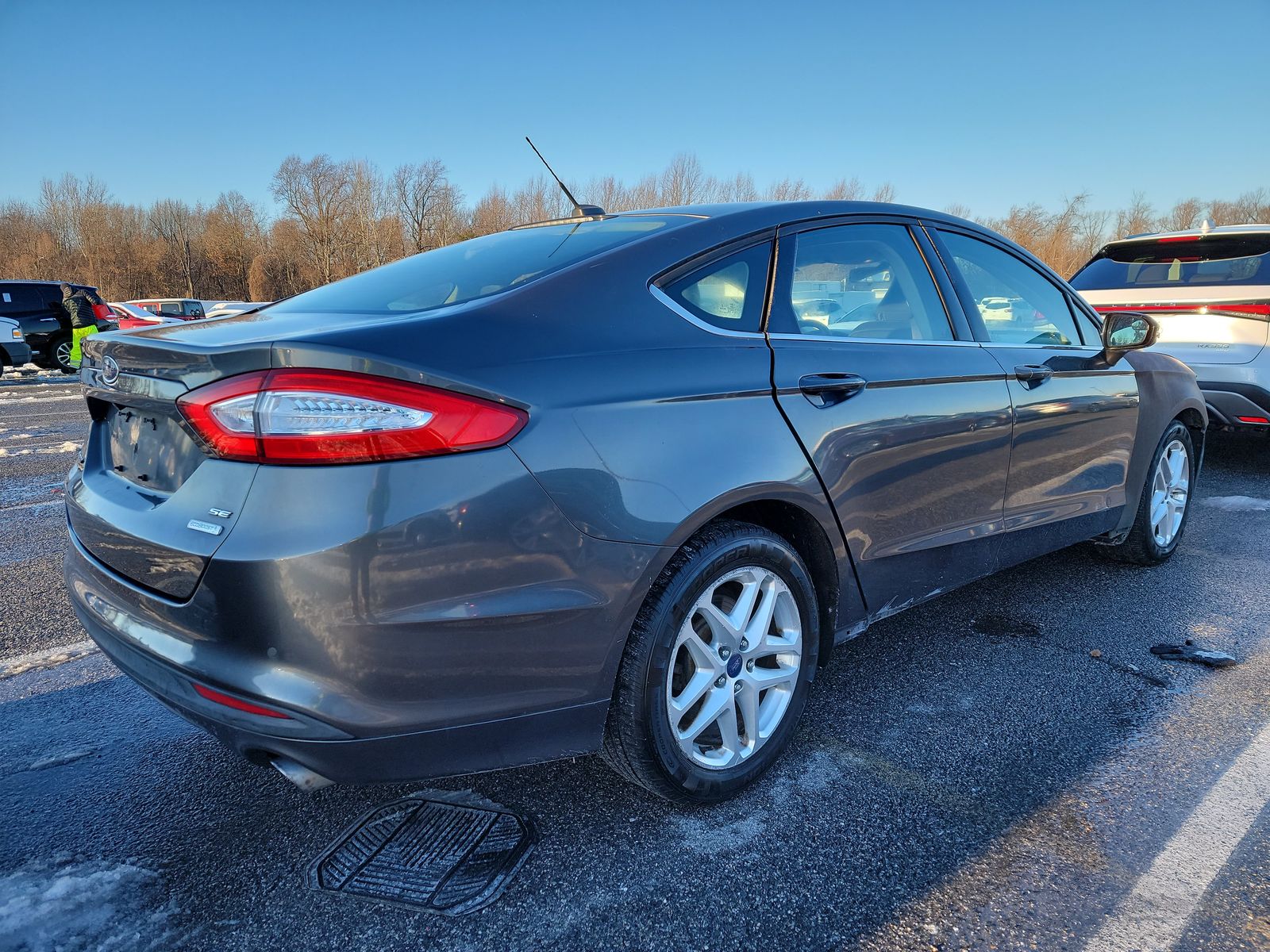 2016 Ford Fusion SE FWD
