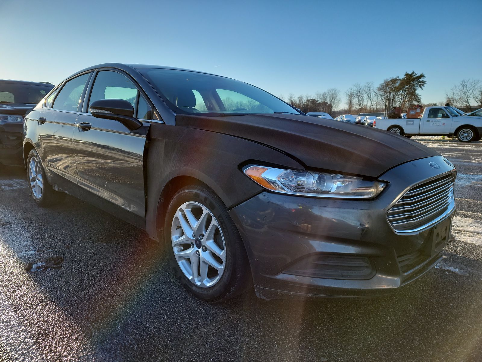 2016 Ford Fusion SE FWD