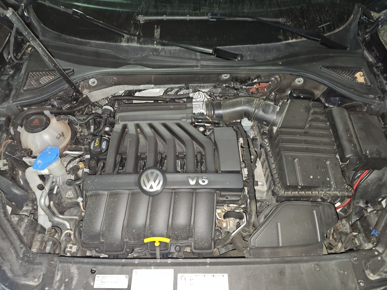 2018 Volkswagen Passat V6 GT FWD