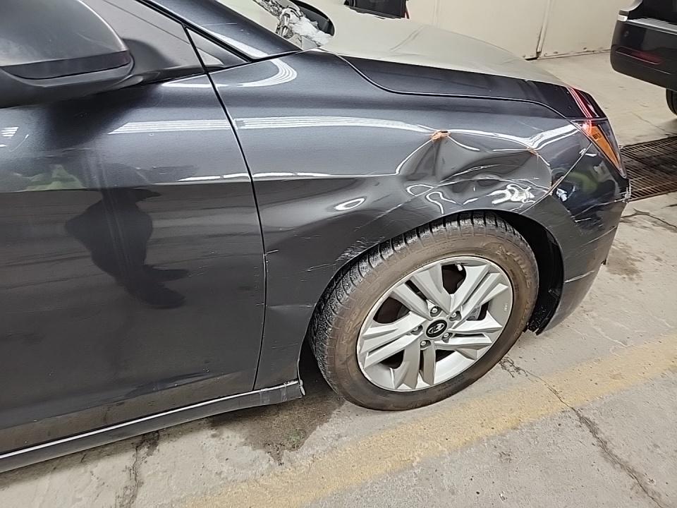 2020 Hyundai Elantra SEL FWD