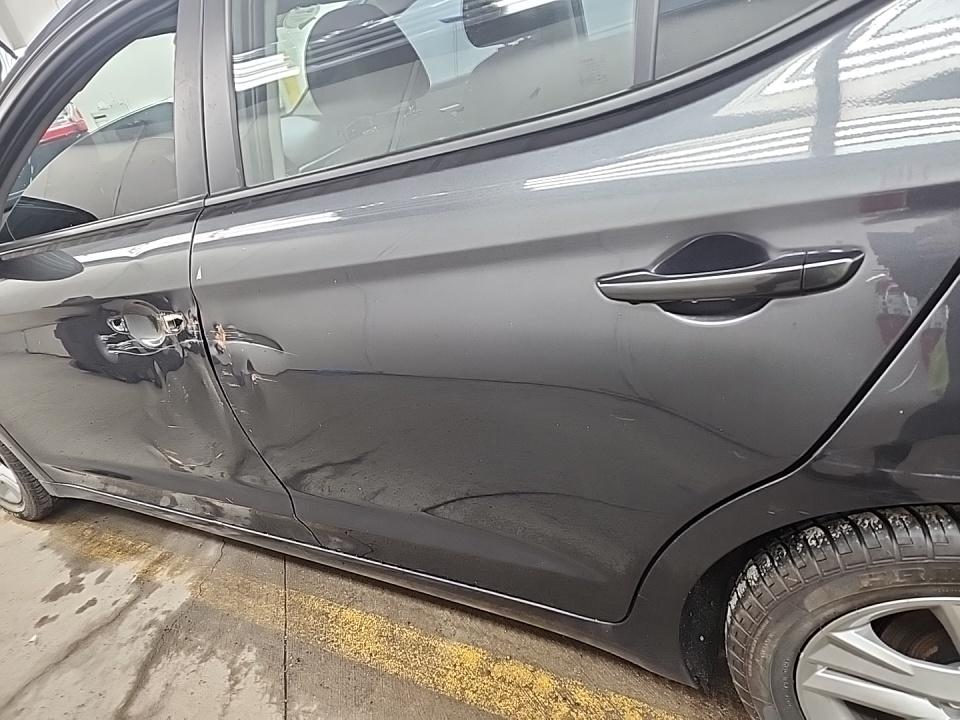 2020 Hyundai Elantra SEL FWD