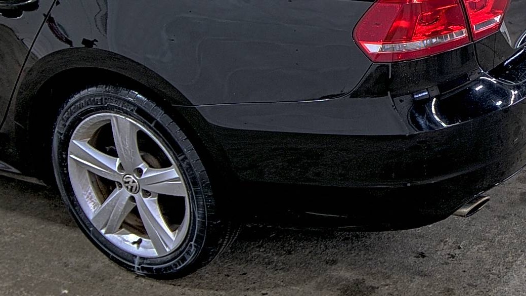 2013 Volkswagen Passat 2.5L SE FWD