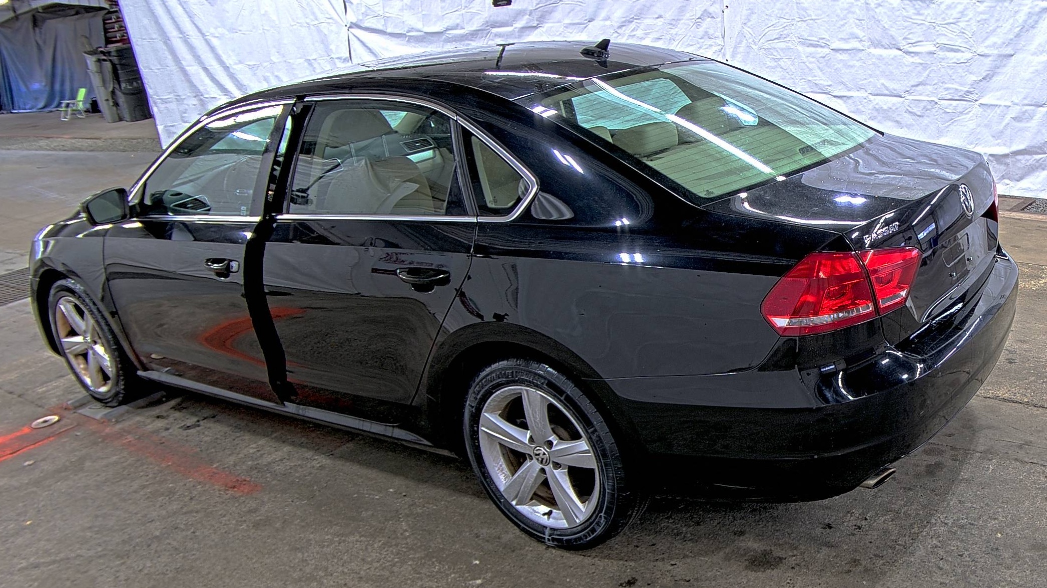 2013 Volkswagen Passat 2.5L SE FWD