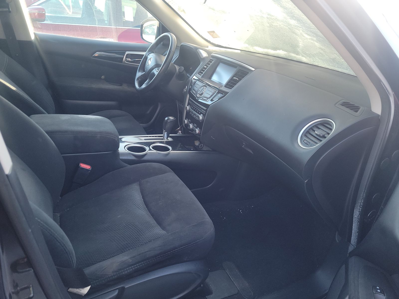 2014 Nissan Pathfinder SV FWD