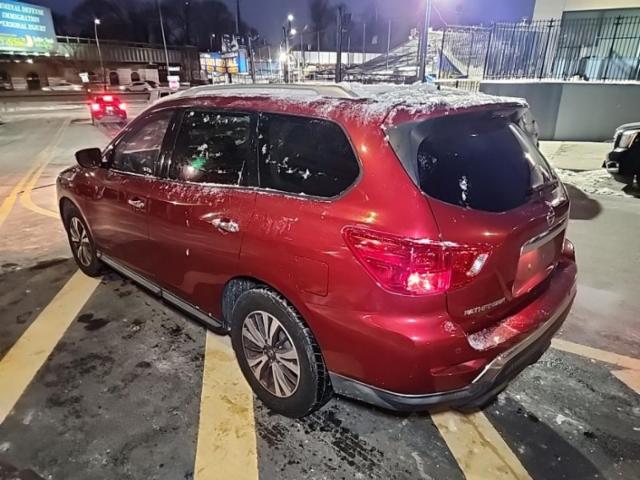 2017 Nissan Pathfinder SV FWD