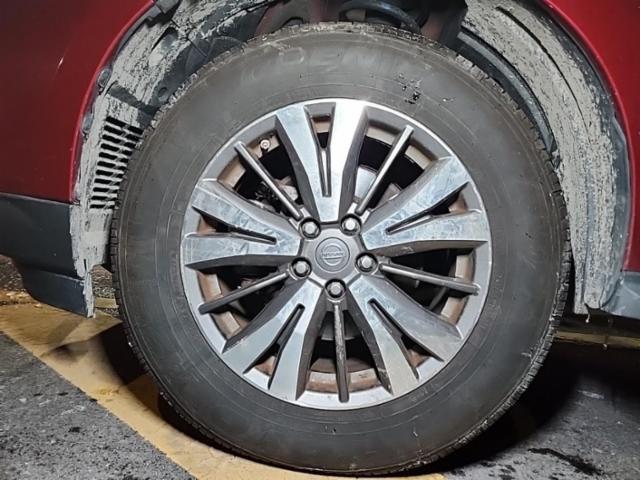 2017 Nissan Pathfinder SV FWD