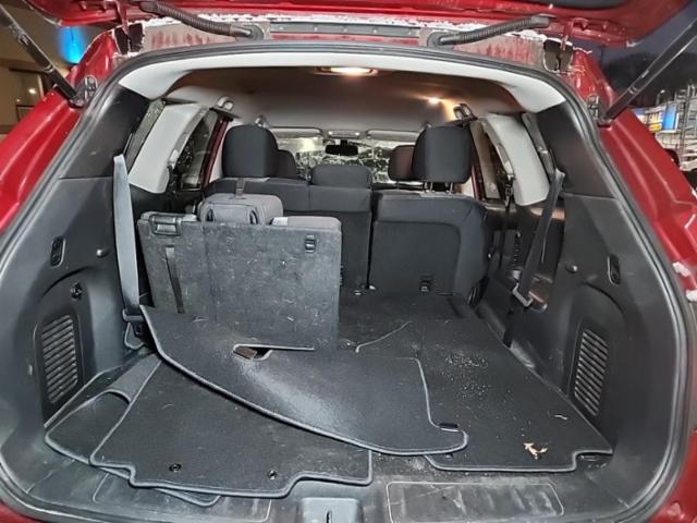 2017 Nissan Pathfinder SV FWD