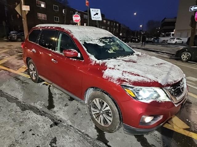 2017 Nissan Pathfinder SV FWD