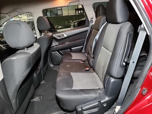 2017 Nissan Pathfinder SV FWD