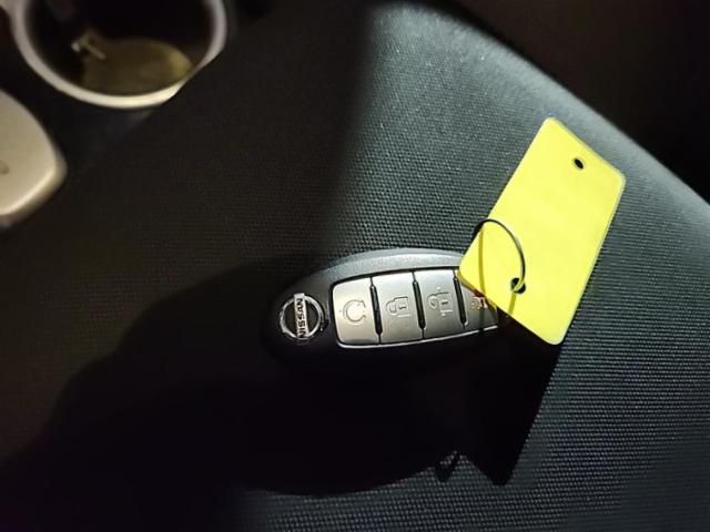 2017 Nissan Pathfinder SV FWD