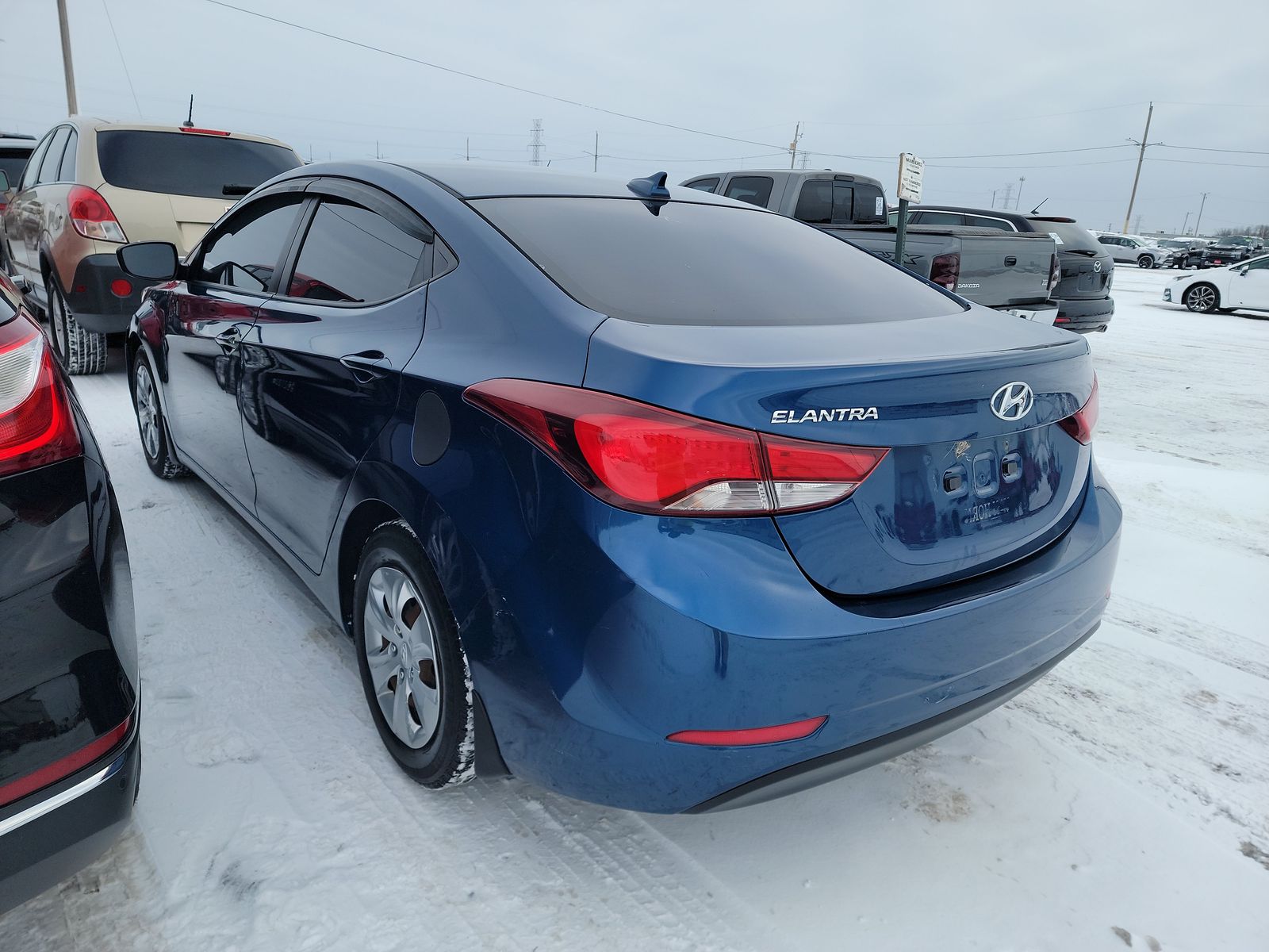 2016 Hyundai Elantra SE FWD
