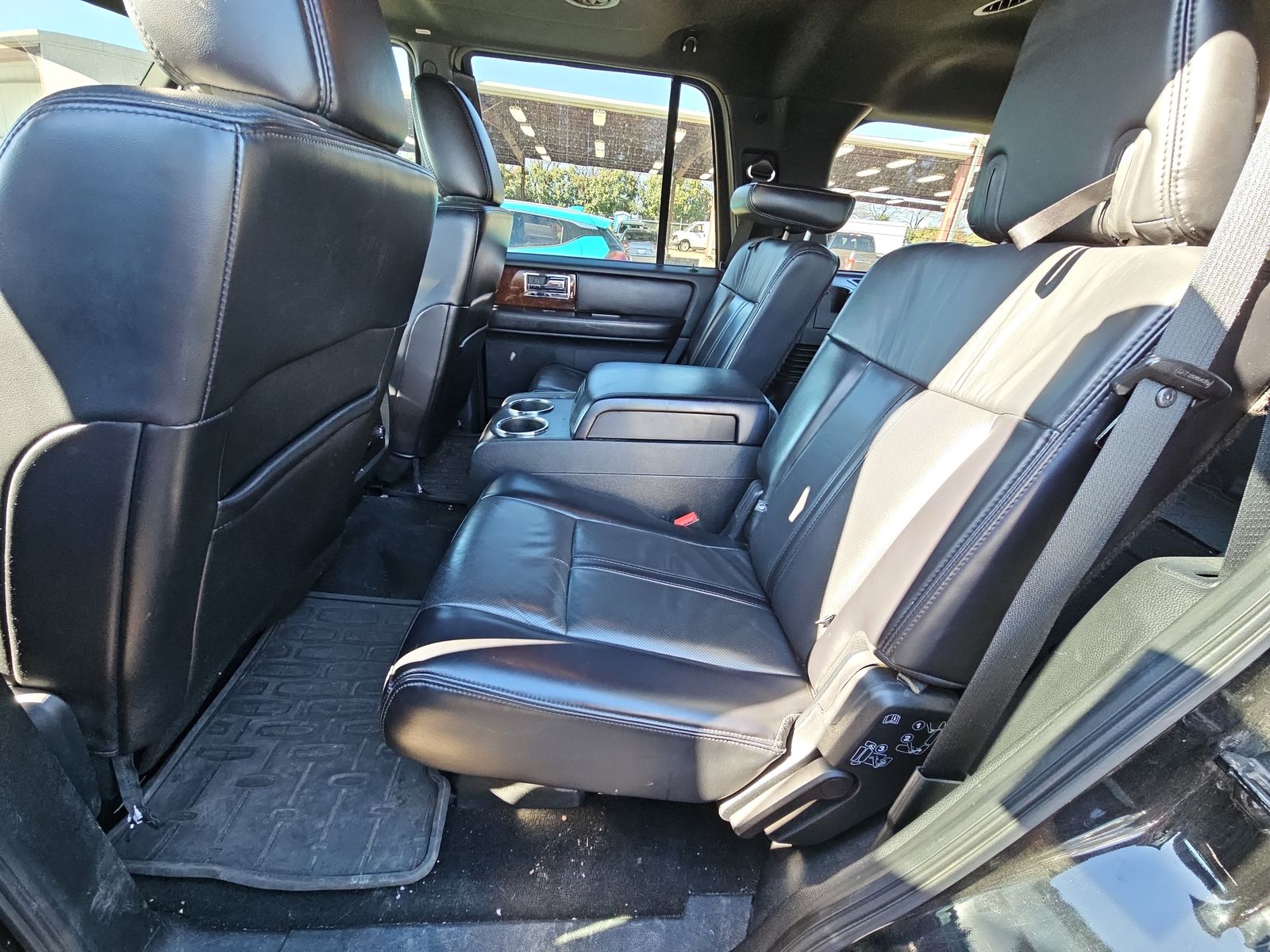 2017 Lincoln Navigator SELECT AWD