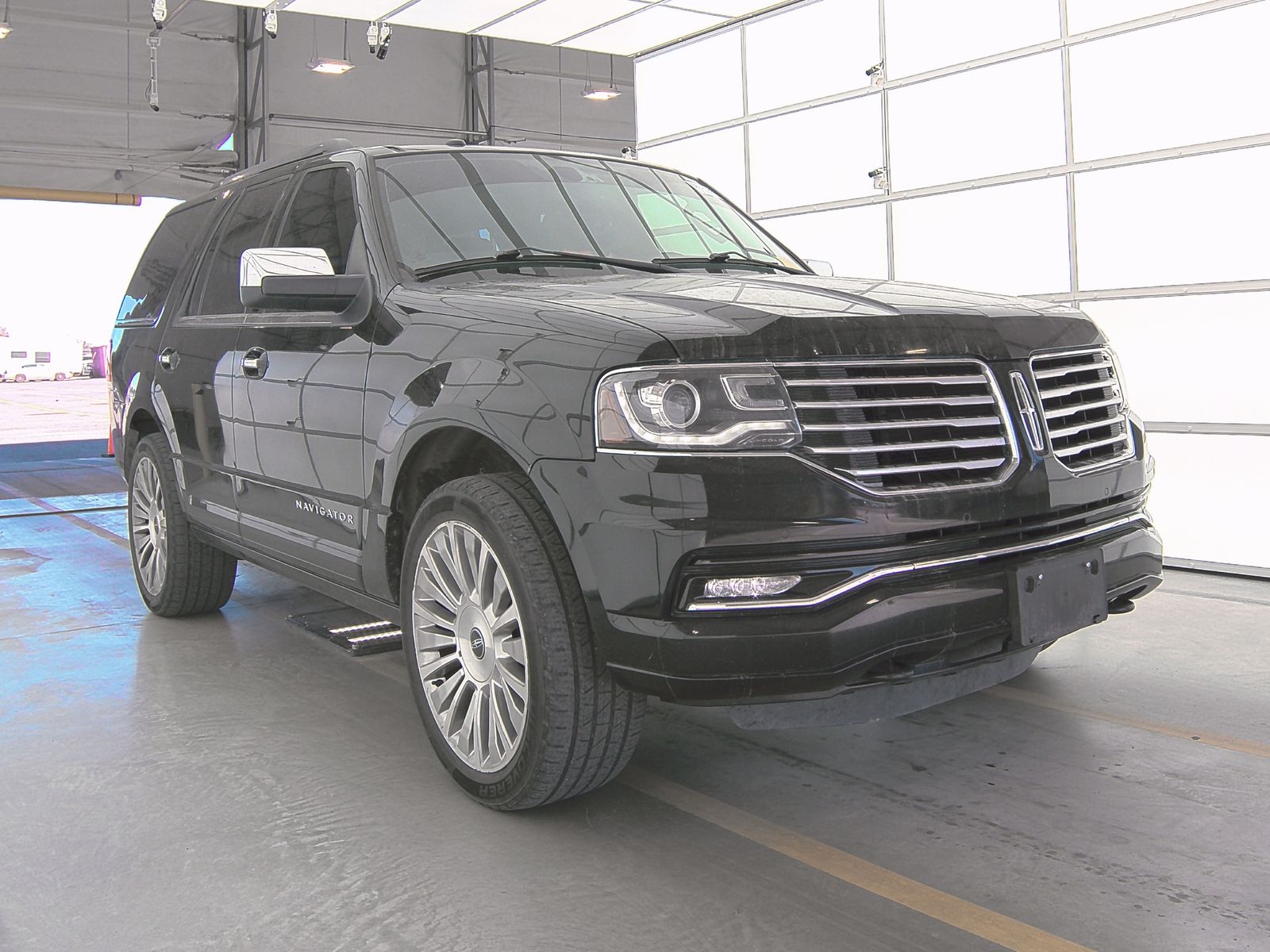 2017 Lincoln Navigator SELECT AWD