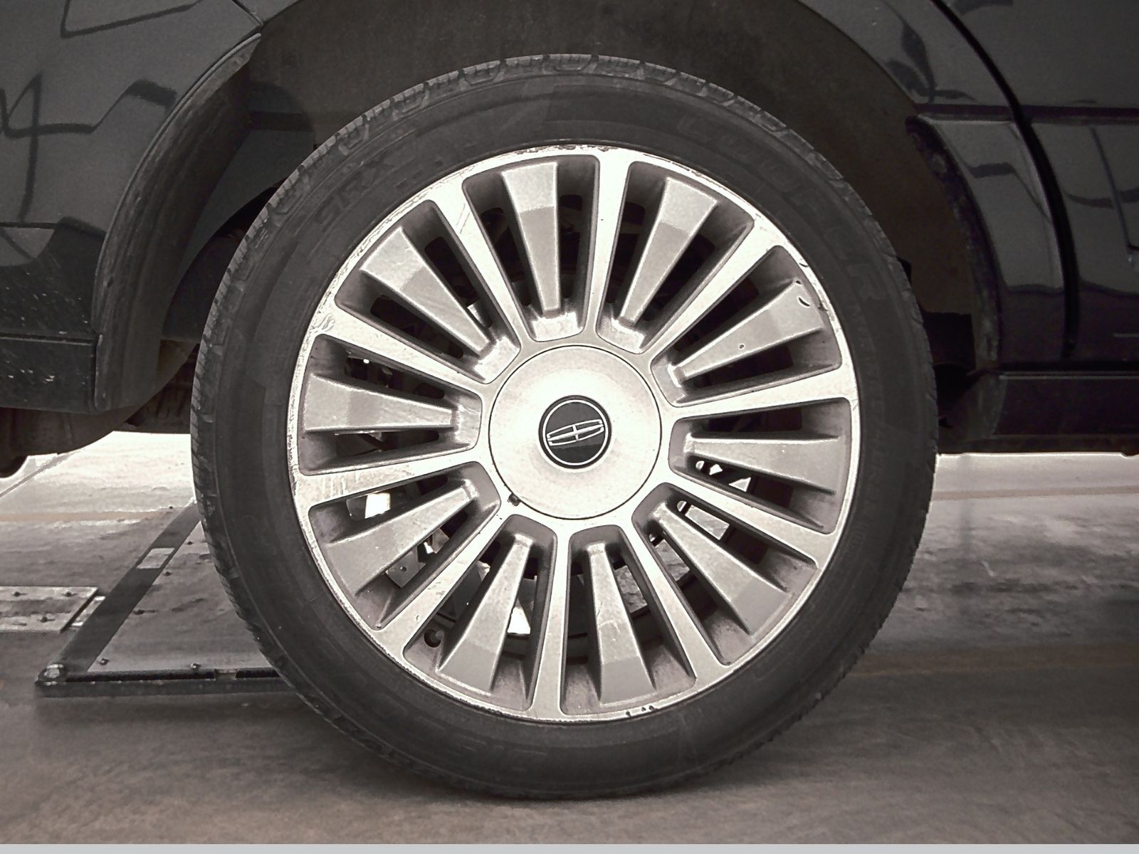 2017 Lincoln Navigator SELECT AWD